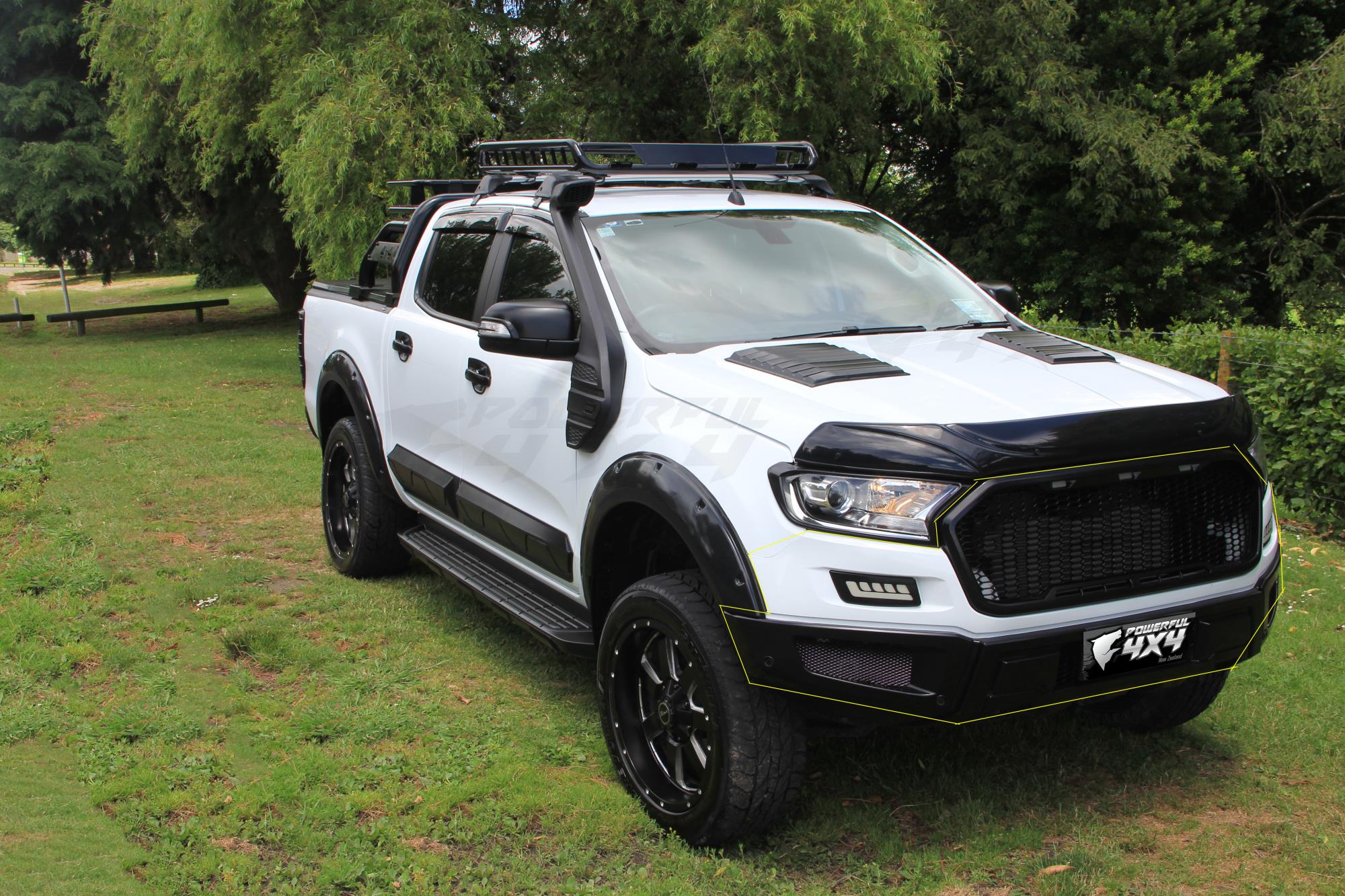 Ford Ranger Wildtrak 2018-2022 Matte Black Front Grille w/ red